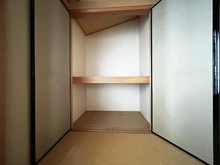 【東京都/町田市旭町】町田市旭町3丁目　戸建 収納