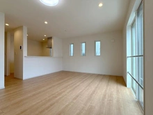 【神奈川県/厚木市温水西】厚木市温水西1丁目　未入居戸建 リビング・ダイニング