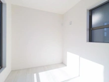 【神奈川県/座間市小松原】座間市小松原1丁目　新築戸建 洋室