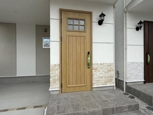 【神奈川県/座間市小松原】座間市小松原2丁目　新築戸建1号棟 玄関