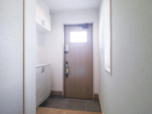 【神奈川県/座間市小松原】座間市小松原2丁目　新築戸建1号棟 玄関