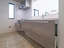 【東京都/町田市本町田】町田市本町田　新築一戸建て　3号棟 / 全5棟 キッチン：収納