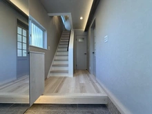 【東京都/町田市東玉川学園】町田市東玉川学園2丁目中古戸建 廊下