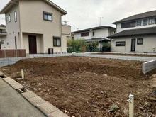 【東京都/町田市成瀬】町田市成瀬台4丁目新築戸建　1号棟 現地（建築前）：全2棟　1号棟は左側