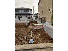 【東京都/町田市成瀬】町田市成瀬台4丁目新築戸建　2号棟 現地（建築前）：全2棟　2号棟は右側