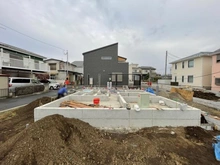 【神奈川県/相模原市中央区田名】相模原市中央区田名新築戸建て1号棟 建築中の外観：全3棟/中央