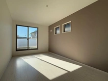 【神奈川県/海老名市中野】海老名市中野1丁目　新築戸建て2号棟 洋室