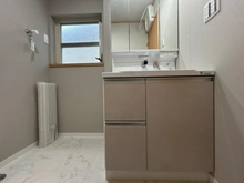 【神奈川県/相模原市南区若松】相模原市南区若松4丁目　中古戸建 洗面室