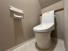 【神奈川県/相模原市南区若松】相模原市南区若松4丁目　中古戸建 トイレ