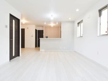 【神奈川県/相模原市南区東大沼】相模原市南区東大沼4丁目 LDK