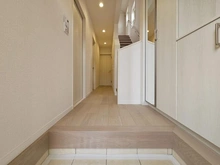 【神奈川県/相模原市南区下溝】相模原市南区下溝　中古戸建 廊下