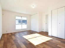 【神奈川県/座間市緑ケ丘】座間市緑が丘2丁目戸建て 洋室