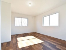 【神奈川県/座間市緑ケ丘】座間市緑が丘2丁目戸建て 洋室