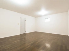 【神奈川県/座間市緑ケ丘】座間市緑が丘2丁目戸建て サービスルーム（納戸）