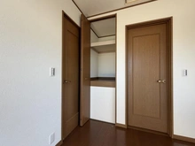 【神奈川県/座間市栗原中央】座間市栗原中央5丁目中古戸建 収納