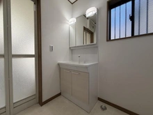 【神奈川県/座間市栗原中央】座間市栗原中央5丁目中古戸建 洗面室