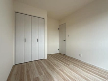 【神奈川県/座間市南栗原】座間市南栗原5丁目新築戸建て 洋室