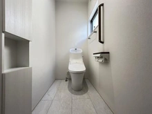 【神奈川県/相模原市南区上鶴間本町】相模原市南区上鶴間本町6丁目中古戸建 トイレ