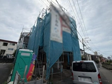 【神奈川県/相模原市緑区東橋本】新築　相模原市緑区東橋本3丁目1号棟 建築中の外観：全2棟/中央