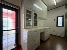 【神奈川県/相模原市中央区淵野辺本町】相模原市中央区淵野辺本町1丁目　戸建 キッチン：※家具・調度品等は本体価格に含まれません。