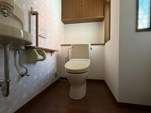 【神奈川県/相模原市中央区淵野辺本町】相模原市中央区淵野辺本町1丁目　戸建 トイレ