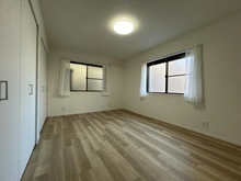 【神奈川県/相模原市中央区淵野辺本町】相模原市中央区淵野辺本町4丁目　戸建 洋室