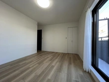 【神奈川県/相模原市中央区淵野辺本町】相模原市中央区淵野辺本町4丁目　戸建 洋室