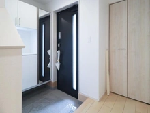 【東京都/町田市原町田】～新築戸建～ 町田市原町田2丁目　C号棟 玄関