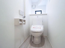 【東京都/町田市原町田】～新築戸建～ 町田市原町田2丁目　B号棟 トイレ
