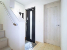 【東京都/町田市原町田】～新築戸建～ 町田市原町田2丁目　B号棟 玄関