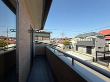 【神奈川県/綾瀬市綾西】綾瀬市綾西4丁目 戸建て バルコニー