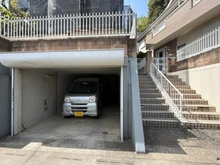 【東京都/町田市つくし野】つくし野中古戸建 駐車場：※リフォーム中