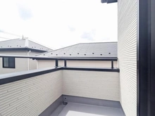 【神奈川県/相模原市緑区下九沢】下九沢新築戸建て　1号棟 バルコニー