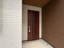【神奈川県/相模原市緑区東橋本】相模原市緑区東橋本3丁目 新築一戸建て 2号棟 / 全12棟 玄関