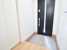 【東京都/町田市本町田】本町田　新築戸建て　1号棟 玄関