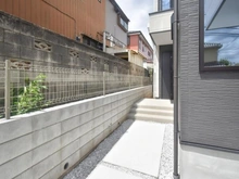 【東京都/町田市本町田】本町田新築戸建て　2号棟 アプローチ