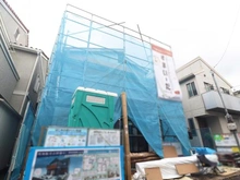 【神奈川県/座間市相武台】座間市相武台2丁目　新築戸建て 建築中の外観