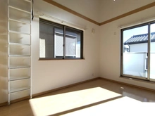 【神奈川県/大和市中央】大和市中央6丁目　戸建 洋室
