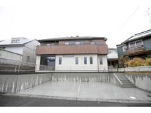 【東京都/町田市本町田】町田市本町田　新築一戸建て 駐車スペース