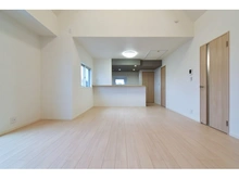 【神奈川県/相模原市南区上鶴間】相模原市南区上鶴間2丁目　戸建て リビング・ダイニング