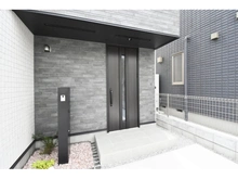 【神奈川県/相模原市南区相模台】相模原市南区相模台6丁目　新築一戸建て　2号棟 / 全2棟 玄関