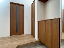 【東京都/町田市木曽西】～新築戸建～ 町田市木曽西3丁目I期　2号棟 玄関