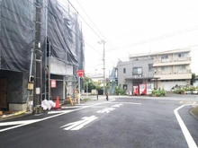 【神奈川県/横浜市緑区長津田みなみ台】緑区長津田みなみ台7丁目　新築戸建2号棟／全8棟 前面道路