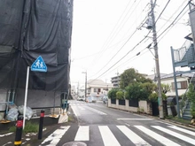 【神奈川県/横浜市緑区長津田みなみ台】緑区長津田みなみ台7丁目　新築戸建3号棟／全8棟 前面道路
