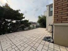 【神奈川県/横浜市神奈川区神之木台】神奈川区神之木台　中古戸建 庭