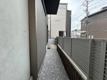 【神奈川県/横浜市神奈川区三枚町】神奈川区三枚町　戸建 敷地内