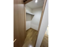 【神奈川県/川崎市中原区小杉御殿町】小杉御殿町2丁目　中古戸建 収納