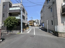 【神奈川県/川崎市中原区小杉御殿町】小杉御殿町2丁目　中古戸建 前面道路