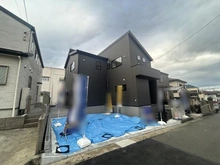 【神奈川県/横浜市旭区中白根】旭区中白根1丁目　新築戸建 建築中の外観