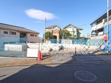 【神奈川県/横浜市泉区新橋町】泉区新橋町　新築戸建 建築中の外観